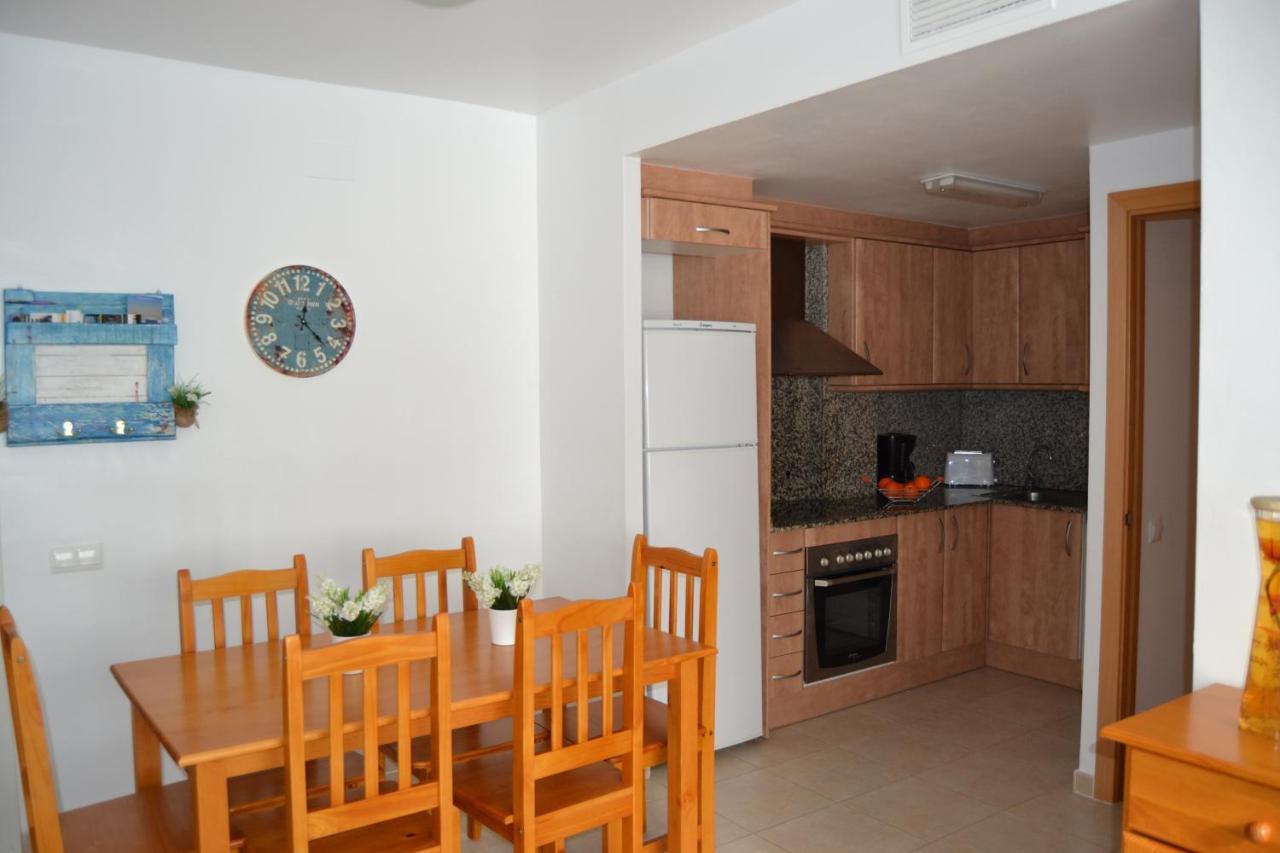 Appartement Apartament Joan à L'Ampolla Extérieur photo